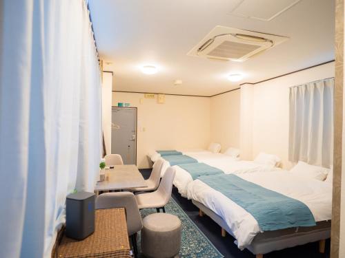 J SUITE East Namba