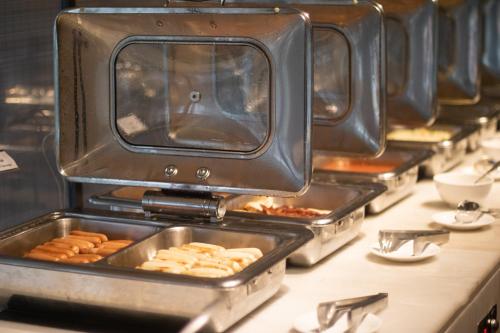 Jídlo v hotelu nebo okolí