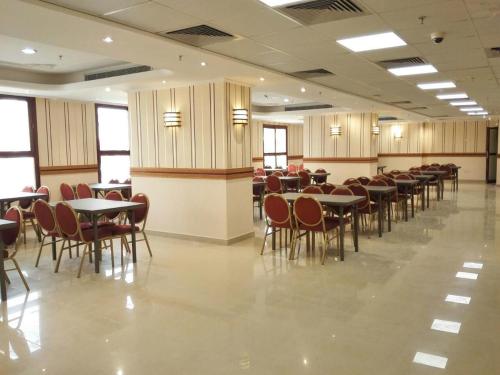 Al Fajr Al Badea 6 الفجر البديع 6 레스토랑 또는 맛집