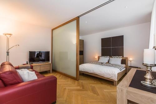 Postel nebo postele na pokoji v ubytování Nest - Eidmattstrasse 6