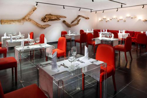 Viva V Samana by Wyndham, A Trademark Adults All Inclusiveにあるレストランまたは飲食店