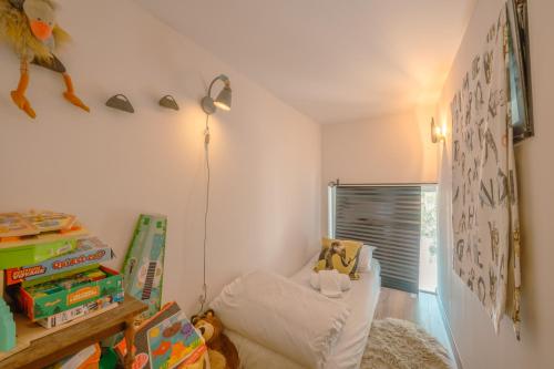 Grand Roc C103 from Slopes 280m, View, Parking & WiFi - Happy Rentals
