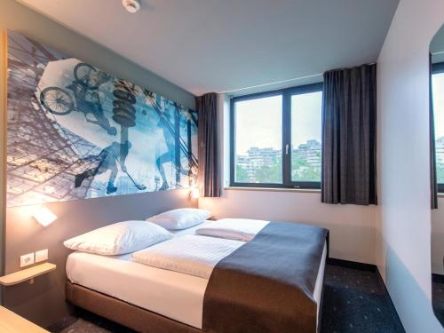B&B Hotel München-Olympiapark Image