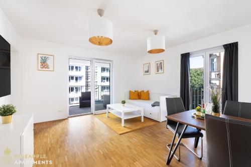 Pineapple Apartments Dresden Zwinger I - 80 qm - 1x free parking tesisinde bir oturma alanı