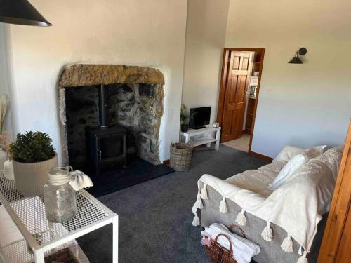 Gallery image of Welsh Cottage - Aberdaron in Aberdaron