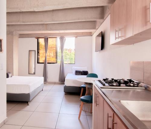 Dapur atau dapur kecil di Mangata Living by Bernalo Hotels