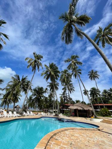 Bitingui Praia Hotelの敷地内または近くにあるプール