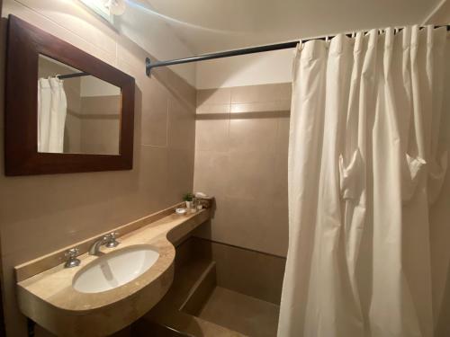 Ванная комната в Hotel Las Chirimoyas