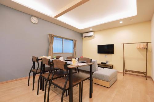 nestay terrace house osaka tsutenkaku