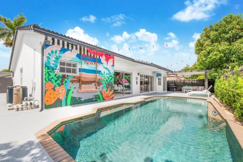 Flamingo Beach Resort- Htd Pool, 5 Bedrooms, Game Room, Baby Items , BBQ photo 5