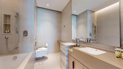 Koupelna v ubytování The Address Jumeirah Beach Resort