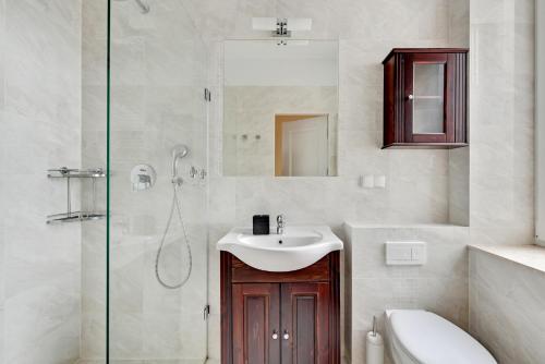 Ένα μπάνιο στο BaySide Apartments Lavender Center