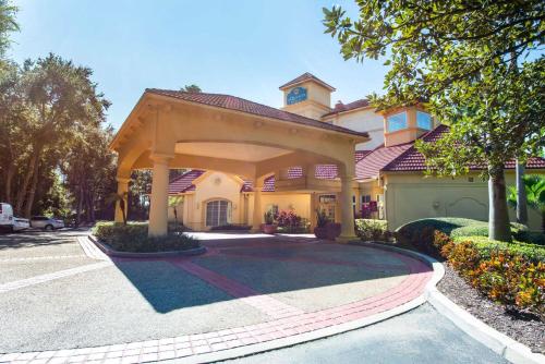 a large house with a large gazebo at La Quinta by Wyndham Tampa Brandon Regency Park in Brandon