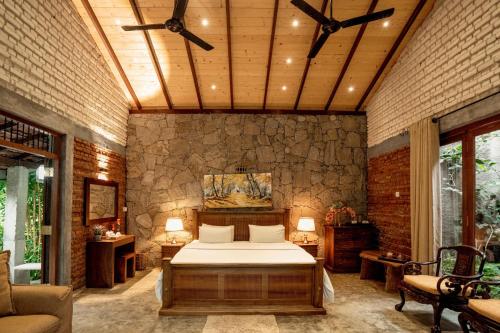 Postel nebo postele na pokoji v ubytování Arsulana Eco Lodge & Spa