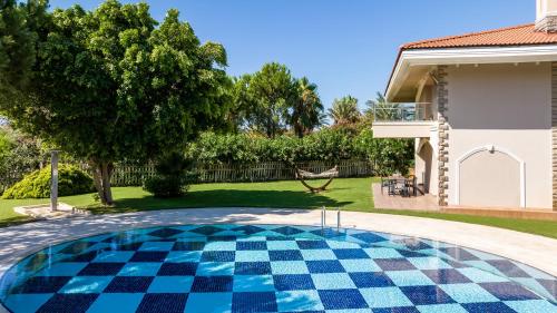 Bazén v ubytování Sirene Belek Hotel nebo v jeho okolí