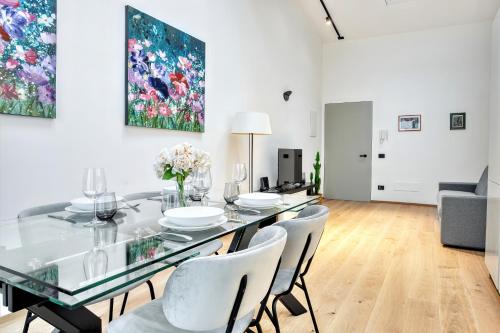Hostmate - Milano - Pastrengo - Isola