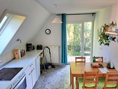 Η κουζίνα ή μικρή κουζίνα στο Ferienwohnung Rosengarten