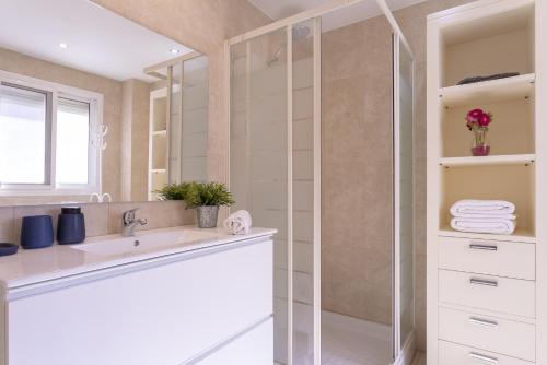 -MalagaSunApts-Huelin Paradise Seaview