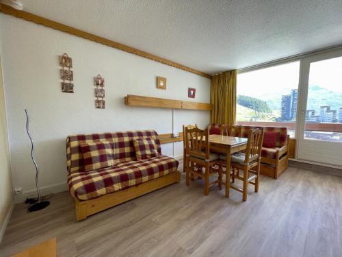 Studio économique pour 4 pers à la Croisette - vue pistes - FR-1-452-13