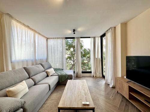 Newly Renovated Apartment in the Center of Marbella - EaW Homes