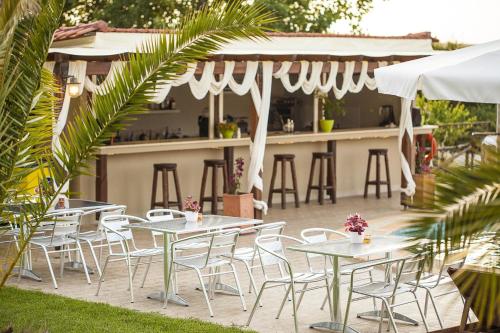 Gallery image of Sunny Hill in Sani Beach