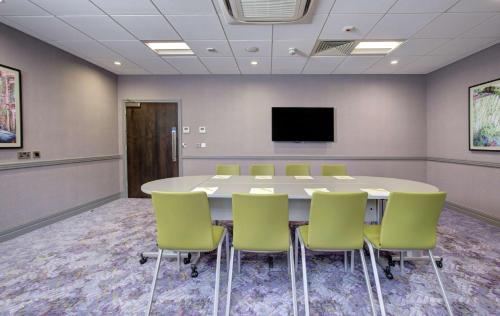 Hilton Garden Inn Dublin City Centre Image