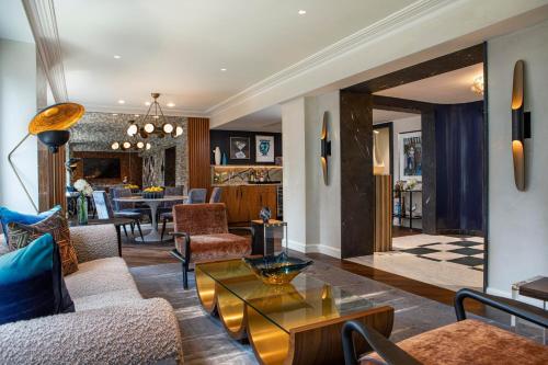 JW Marriott Essex House New York Image