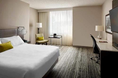 Marriott Cincinnati Airport Image