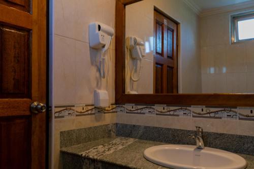 Ένα μπάνιο στο Maaniya Residence