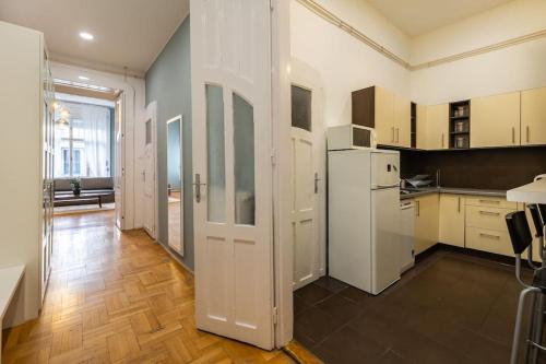 Ermosa apartment 1075 Budapest, 6 Síp utca kép - 3