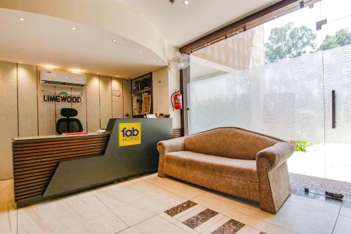 Χώρος καθιστικού στο FabHotel Lime Wood