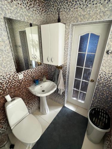 Kylpyhuone majoituspaikassa EcoVilla