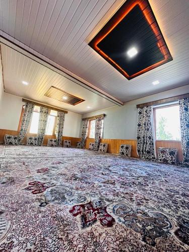 Φωτογραφία από το άλμπουμ του Sheen Homestay σε Γκουλμάργκ