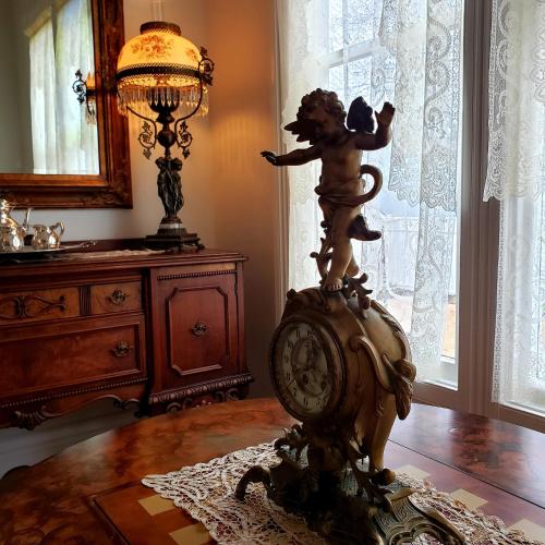 Φωτογραφία από το άλμπουμ του Historic Luxury Queen Anne Victorian σε Winters