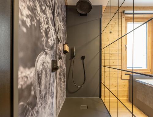 Un baño de Villa Wood - Gîte de prestige en Ardennes - 10 personnes - Sauna, jacuzzi, piscine et billard