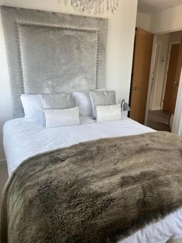 Cardiff luxury apartments photo 36