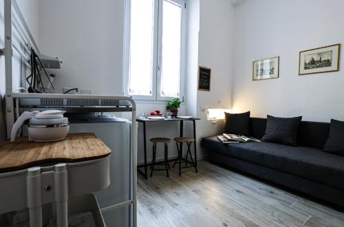 Giotto Studio Flat
