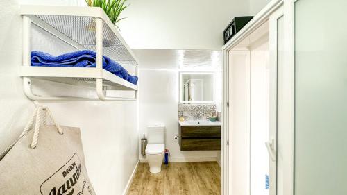 Zdjęcie z galerii obiektu Very private luxury1 bed Casita 5 minutes walk to Marina w mieście Puerto Calero