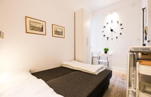 Raffaello studio flat
