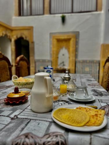 Comida en o cerca de este hostal o pensión