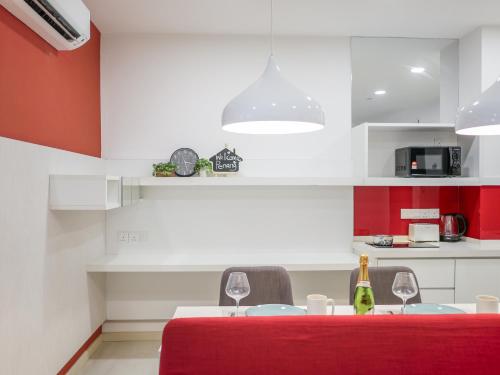 Dapur atau dapur kecil di Penang Straits Garden Condominium Georgetown