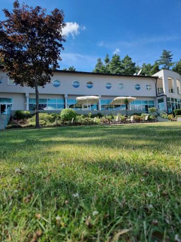Φωτογραφία από το άλμπουμ του Hotel Mikorzyn σε Slesin