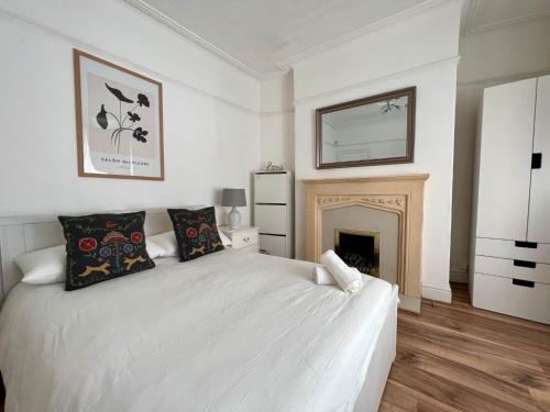 2025 Award Winner Liverpool Ivy House - 4 Bedrooms photo 81