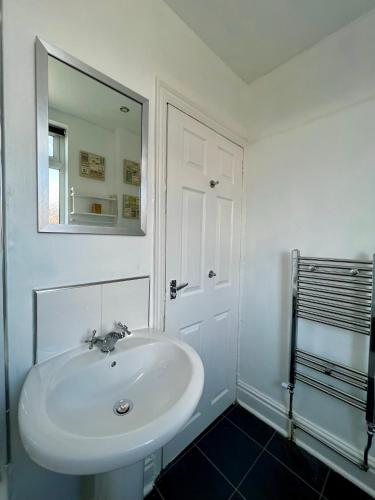 2025 Award Winner Liverpool Ivy House - 4 Bedrooms photo 69