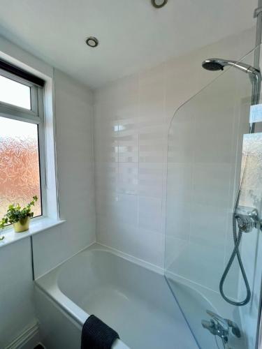 2025 Award Winner Liverpool Ivy House - 4 Bedrooms photo 65