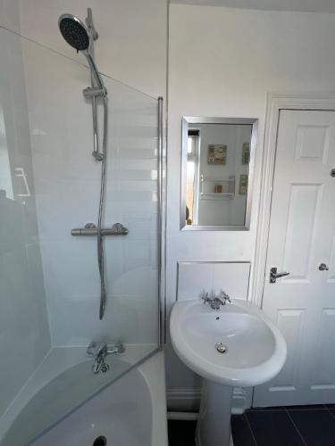 2025 Award Winner Liverpool Ivy House - 4 Bedrooms photo 66