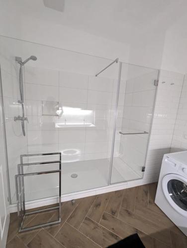 Big CityApartment 19
