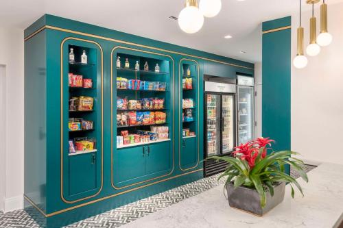 Homewood Suites by Hilton New Orleans Image