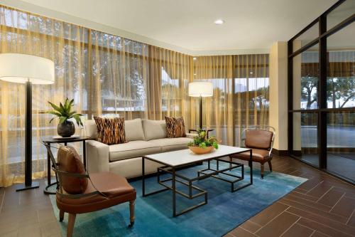 Embassy Suites by Hilton Austin Downtown South Congress Image
