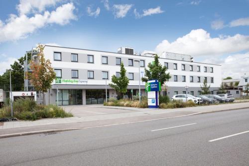 Holiday Inn Express Munich - Olympiapark, an IHG Hotel Image
